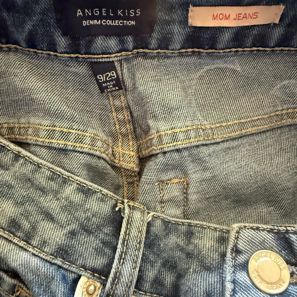 Angel Kiss Blue Jeans with White Floral
Pattern - Picture 4 of 4